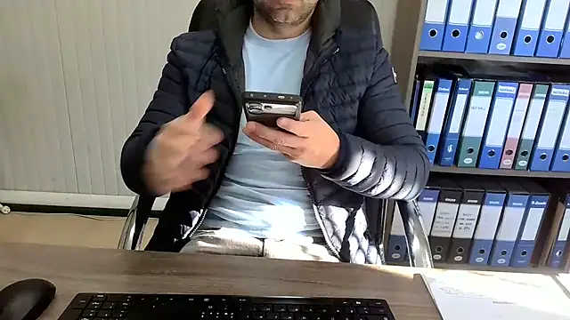 Evasionee online show from March 2026 07:24:01 AM