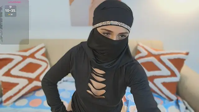 Snapshot of Lailaa_lush chatting on October 2025 07:42:01 AM Lailaa lush online show from October 2025 07:42:01 AM