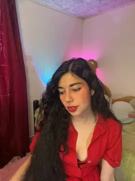 Snapshot of wetbyAlice chatting on May 2026 09:43:01 PM wetbyAlice online show from May 2026 09:43:01 PM