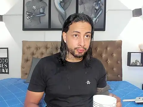 Snapshot of christopher_palmerjs chatting on July 2026 11:43:01 PM christopher palmerjs online show from July 2026 11:43:01 PM