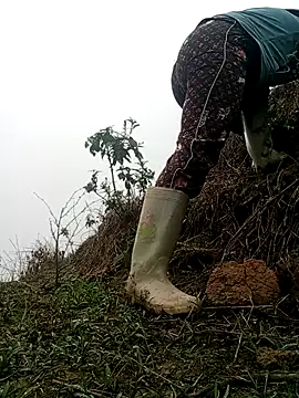 Phoena-a online show from April 2026 01:09:02 AM