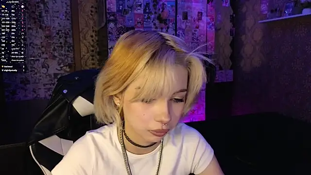 Snapshot of MissMorganMoon chatting on February 2026 11:12:02 PM MissMorganMoon online show from February 2026 11:12:02 PM