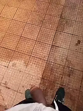 younggblackkCOCK19 online show from April 2026 08:00:02 PM