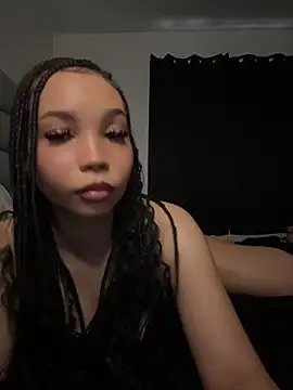 nikkiloveee online show from June 2026 12:37:01 AM