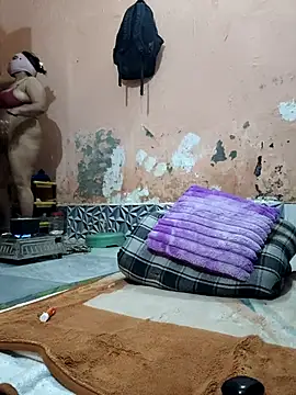 Snapshot of CUTE-GIRL-1 chatting on February 2026 10:58:02 PM CUTE-GIRL-1 online show from February 2026 10:58:02 PM