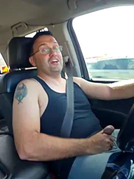 Latinesc online show from March 2026 09:10:01 PM