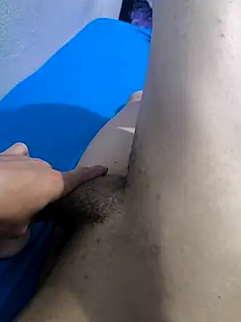 Renatomendes07H online show from January 2026 06:20:01 PM