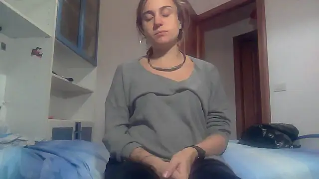 SinnEmily online show from November 2025 09:53:01 PM