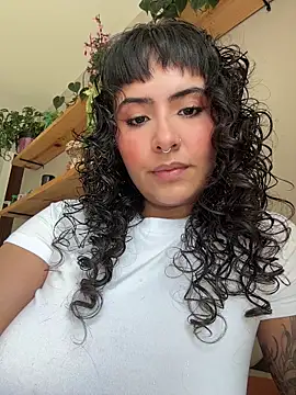 SugarTroubl33 online show from February 2026 01:37:02 PM