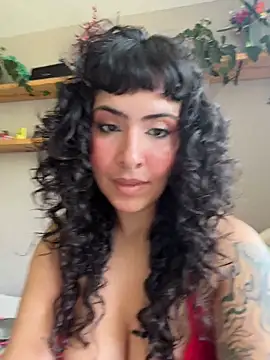 Snapshot of SugarTroubl33 chatting on July 2026 02:42:02 PM SugarTroubl33 online show from July 2026 02:42:02 PM