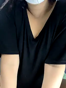 karakin1220 online show from October 2025 11:33:02 AM