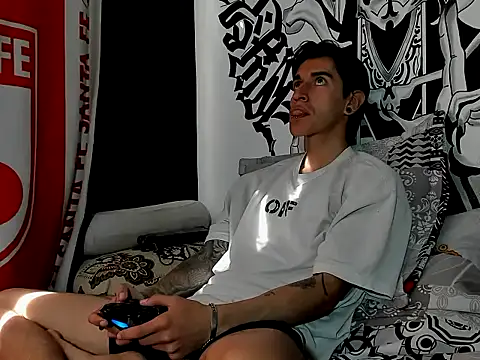Damian-Leclair online show from July 2026 01:27:01 PM