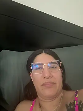 Snapshot of scarlethsb33 chatting on March 2026 02:17:02 AM scarlethsb33 online show from March 2026 02:17:02 AM