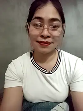 Bamboo-niee123 online show from March 2026 03:03:02 PM