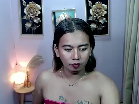 exoticashly online show from November 2025 01:04:02 PM