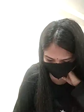 Snapshot of Green_LaDY66 chatting on December 2025 06:05:01 PM Green LaDY66 online show from December 2025 06:05:01 PM