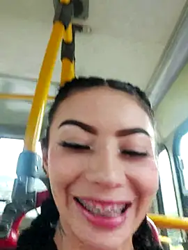 Moon And Sunn online show from November 2025 02:16:02 PM