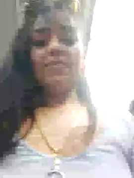 Moon And Sunn online show from November 2025 01:52:02 AM