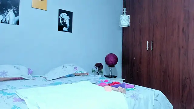 sexynova 93 online show from July 2026 07:39:01 PM