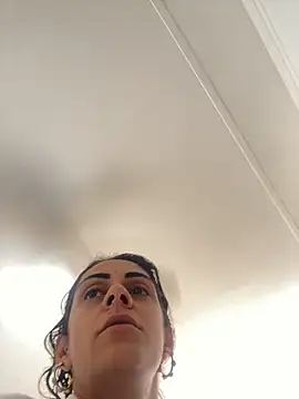 sabrinaneves online show from April 2026 02:46:02 PM