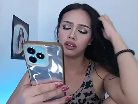 loveofparadise online show from April 2026 04:15:02 PM