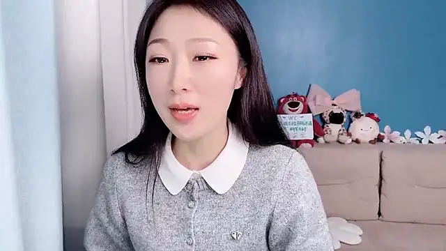 ella55-- online show from February 2026 10:23:01 AM