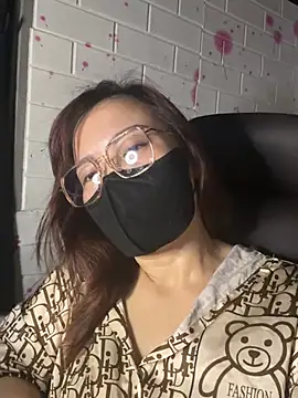 Snapshot of gino-sex chatting on May 2026 03:40:01 PM gino-sex online show from May 2026 03:40:01 PM