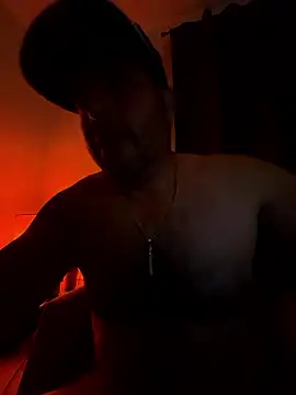 ezrah23 online show from January 2026 12:54:01 PM