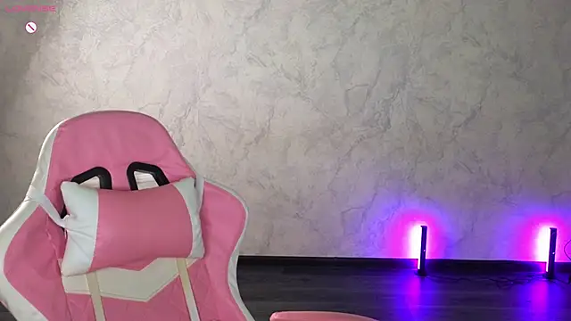 Lovelly molly1 online show from April 2026 05:07:01 PM