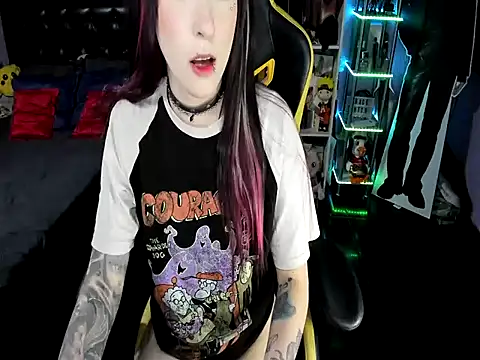 Yummy dark online show from November 2025 05:50:01 AM