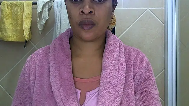 Snapshot of NewBeginnings8 chatting on May 2026 05:46:02 AM NewBeginnings8 online show from May 2026 05:46:02 AM