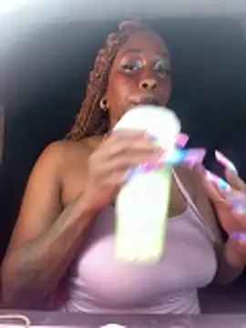 MadameMuse online show from April 2026 02:10:01 AM