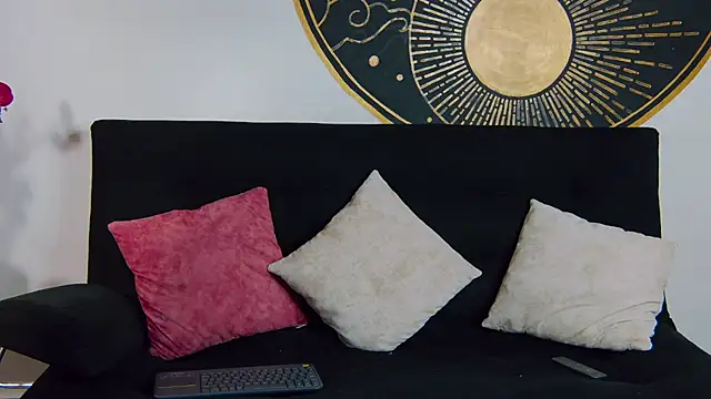 Snapshot of AlessioVitale chatting on February 2026 07:53:02 PM AlessioVitale online show from February 2026 07:53:02 PM