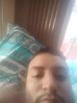 yeisonren99 online show from November 2025 03:38:02 PM