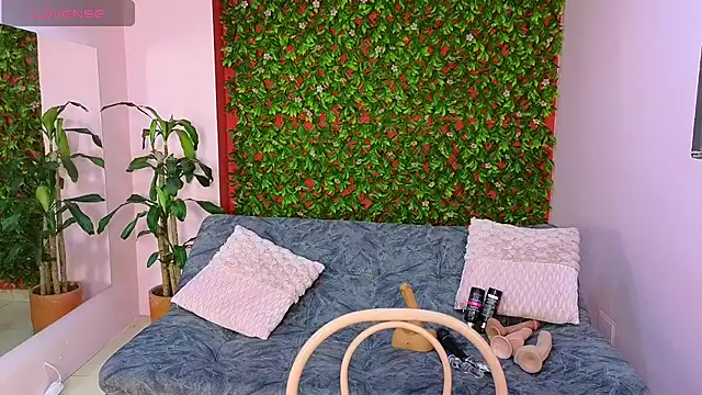 malen fitnessmilf online show from April 2026 12:13:01 PM