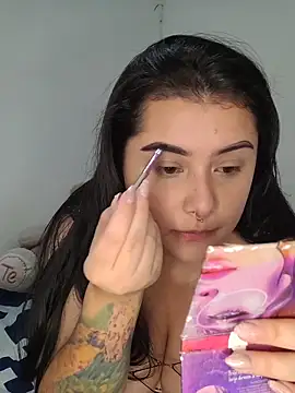 Snapshot of CurvyNoir chatting on November 2025 04:10:02 PM CurvyNoir online show from November 2025 04:10:02 PM