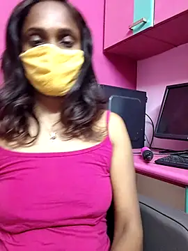 Queen-dhivya online show from March 2026 06:18:02 PM