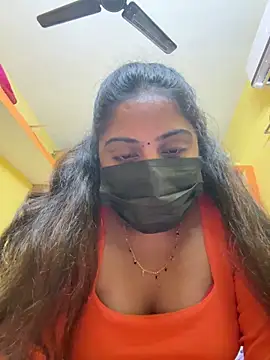 Tamil Hot Varshu online show from January 2026 06:11:01 PM