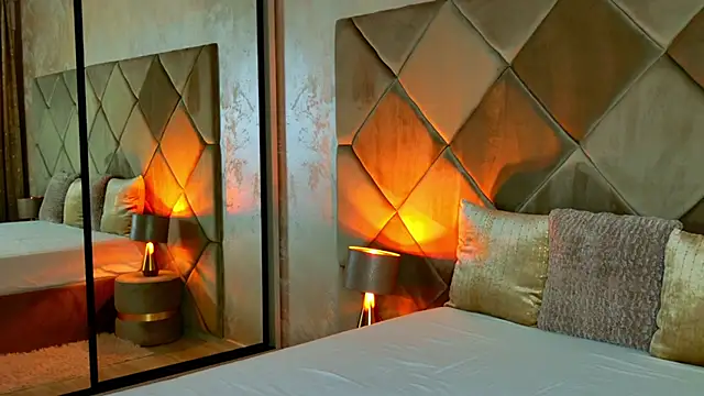 Myla-b online show from March 2026 08:04:02 PM