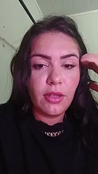 Snapshot of Allyardosia chatting on December 2025 02:18:01 AM Allyardosia online show from December 2025 02:18:01 AM