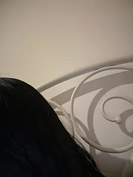 JIORYOvO online show from June 2026 04:16:02 AM