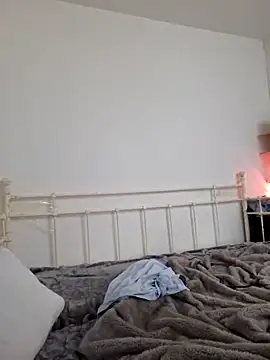 rebebia13 online show from November 2025 12:15:02 PM