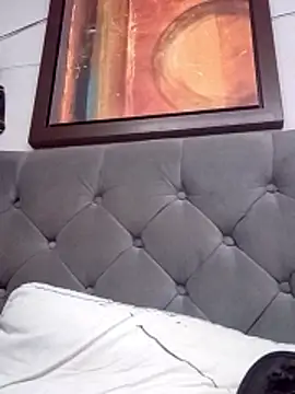 KARNEs24666 online show from February 2026 09:05:01 AM