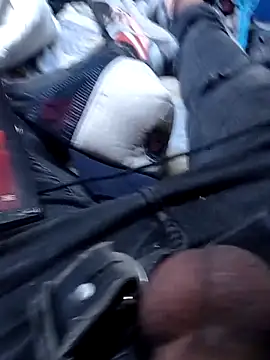 KARNEs24666 online show from February 2026 04:49:02 PM