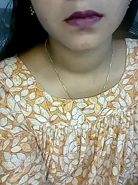 Neha533 online show from April 2026 07:28:02 PM