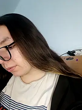 Snapshot of Baby_Myla chatting on March 2026 08:20:01 AM Baby Myla online show from March 2026 08:20:01 AM