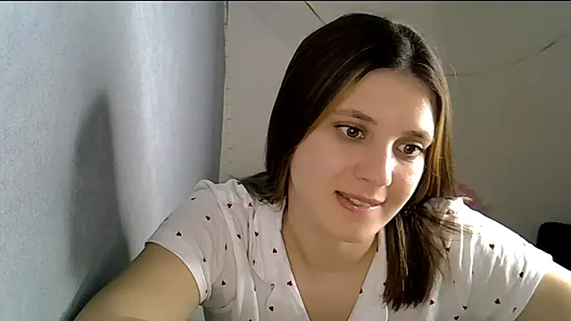 KiraHoney online show from March 2026 06:42:02 PM