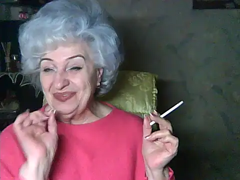 ValeriaKroww online show from April 2026 07:00:01 PM