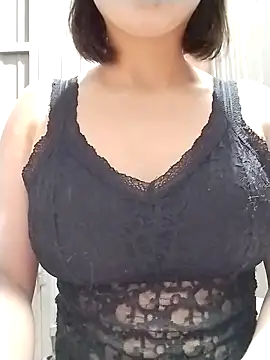 Niramiu online show from February 2026 01:04:02 PM