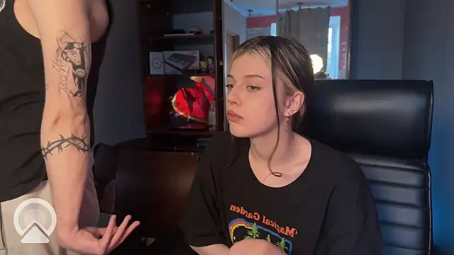 t files x online show from April 2026 03:43:01 AM